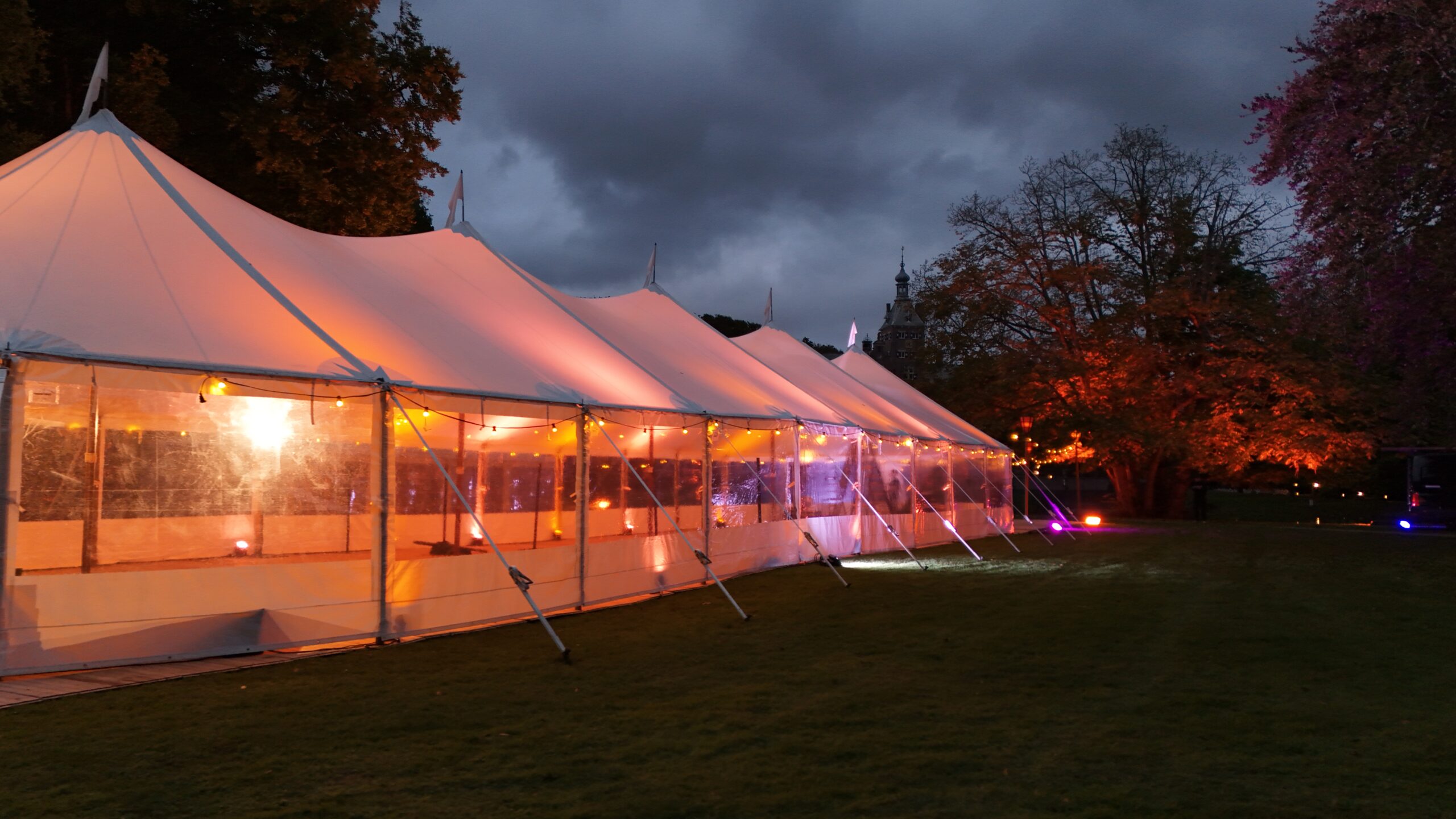White Luxury tent large 10 x 22 meter - Afbeelding 6